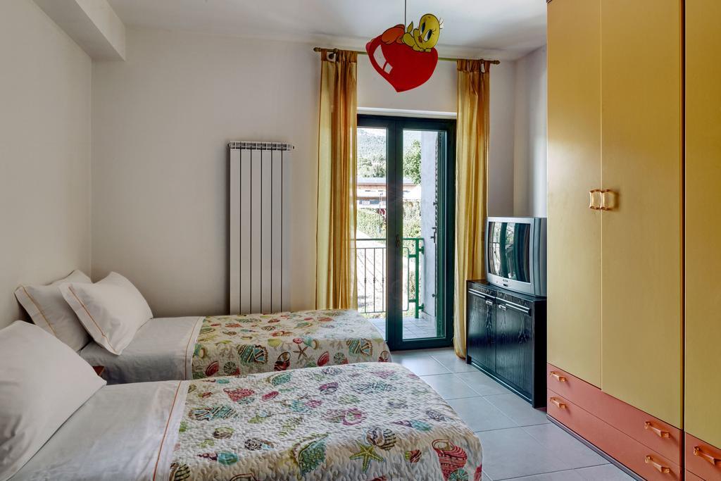 Poggio Picenze Agriturismo Statale 17 מראה חיצוני תמונה